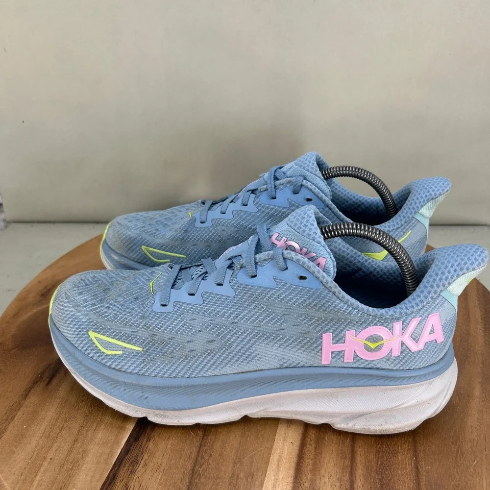 Hoka One One Clifton 9 Womens Size 10.5 Blue Pink Running Shoes Cushion Comfort